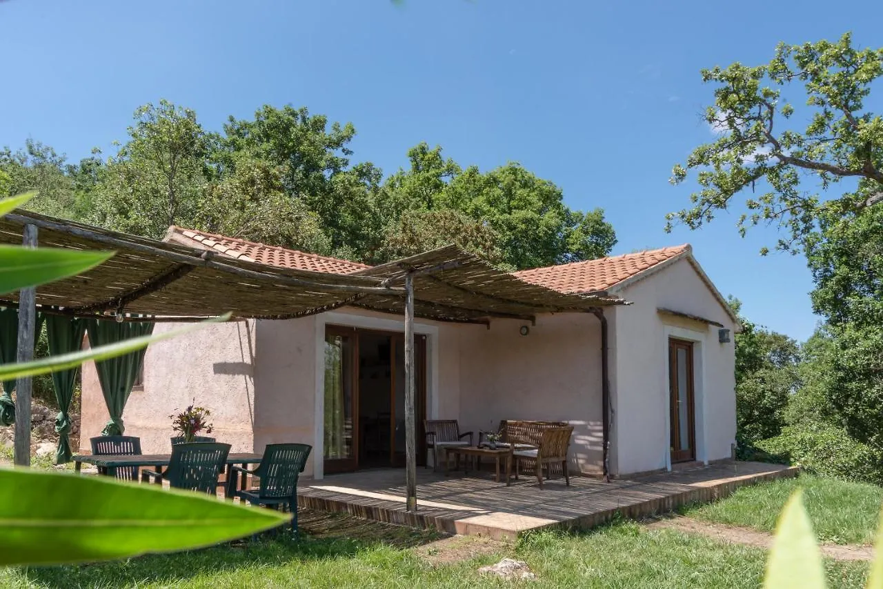 Agriturismo Fontenuova Saturnia 0*,